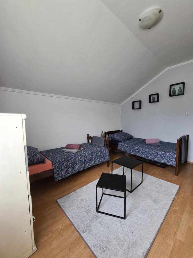 Apartman Bepo Gospić Exteriör bild